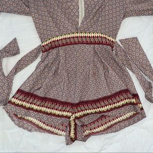 ILLA ILLA Other - ILLA ILLA Bell Sleeve Romper ILLA ILLA Other - ILLA ILLA Bell Sleeve Romper